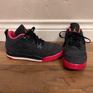 Jordan Retro 4 Pink Denim GS. Size 4Y
